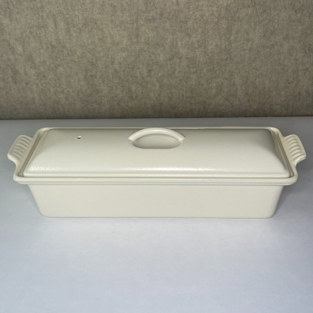 Le Creuset terrine 32 Cast Iron Pate Form Off White